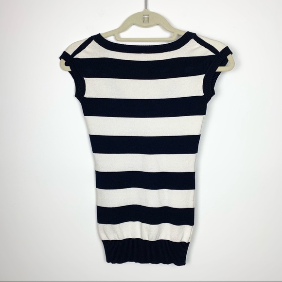 Derek Heart Scoop Neck Cap Sleeve Stripe Knit Top - Picture 5 of 12